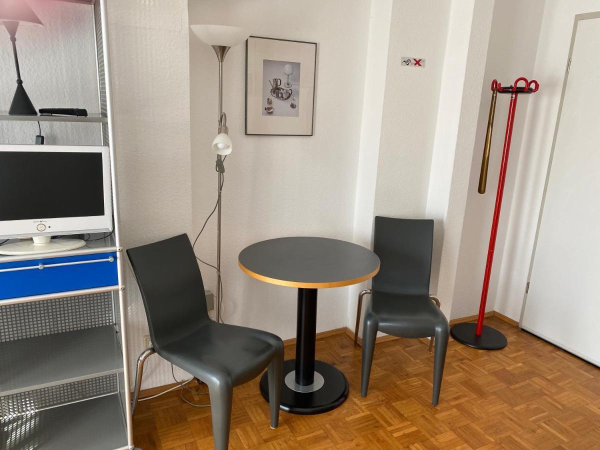 Apartmenthaus Zentrum Komfort Apartments Mit Minikuchen Verschiedener Grossen Kassel Luaran gambar