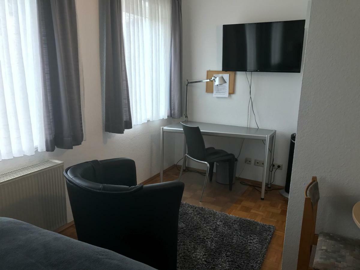 Apartmenthaus Zentrum Komfort Apartments Mit Minikuchen Verschiedener Grossen Kassel Luaran gambar