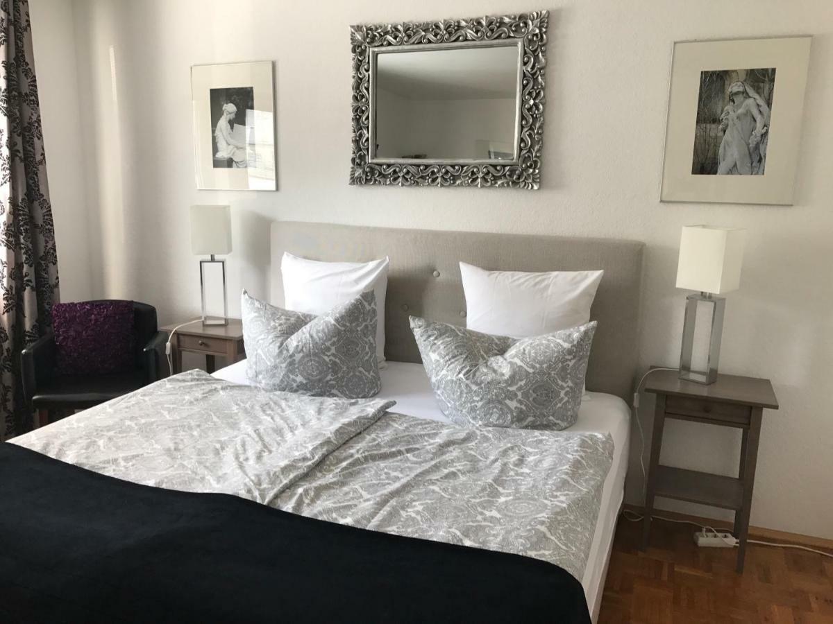 Apartmenthaus Zentrum Komfort Apartments Mit Minikuchen Verschiedener Grossen Kassel Luaran gambar