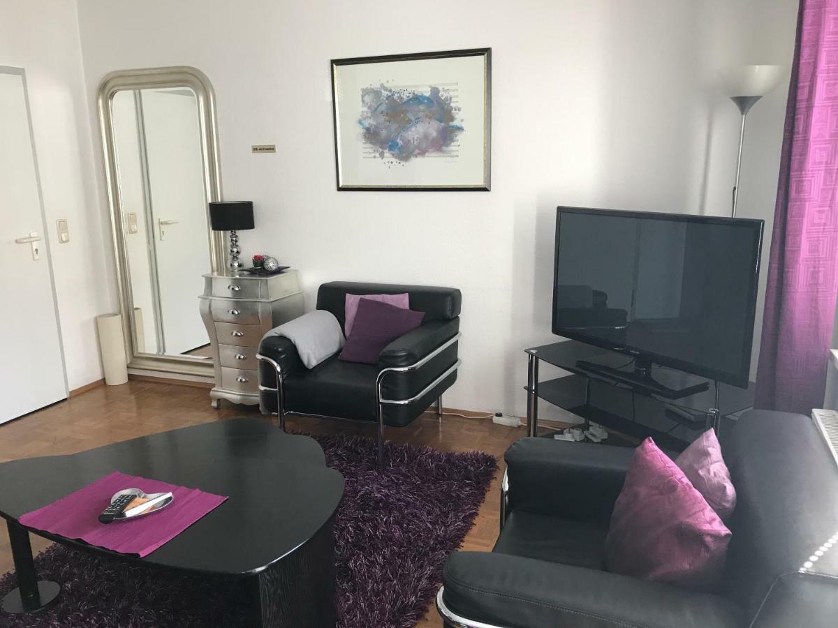 Apartmenthaus Zentrum Komfort Apartments Mit Minikuchen Verschiedener Grossen Kassel Luaran gambar